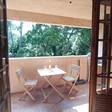 Le Pin Des Ecureuils * Saint-Raphael (Var)